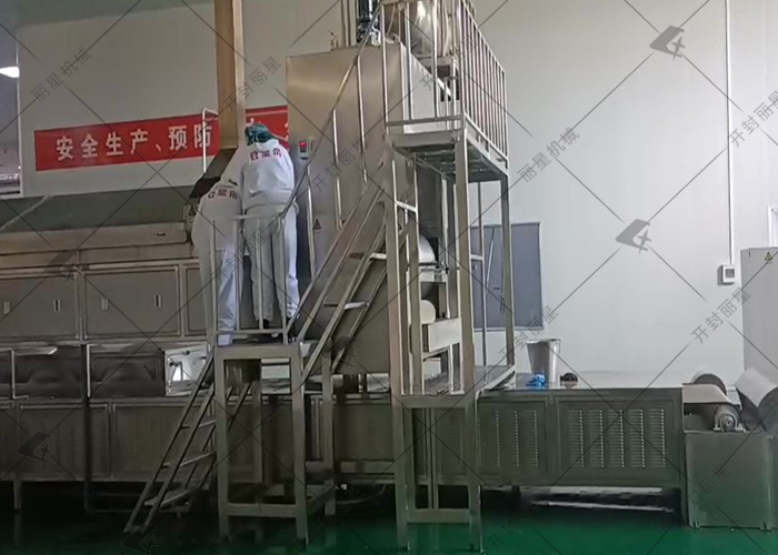 麗星粉絲粉條生產(chǎn)線，內(nèi)蒙古試機(jī)培訓(xùn)進(jìn)行時