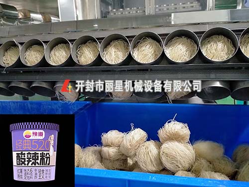 河南豫道引進粉條生產(chǎn)線,方便粉絲烘干設備